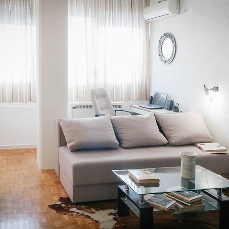 Apartment La Bombonera Belgrade Extérieur photo